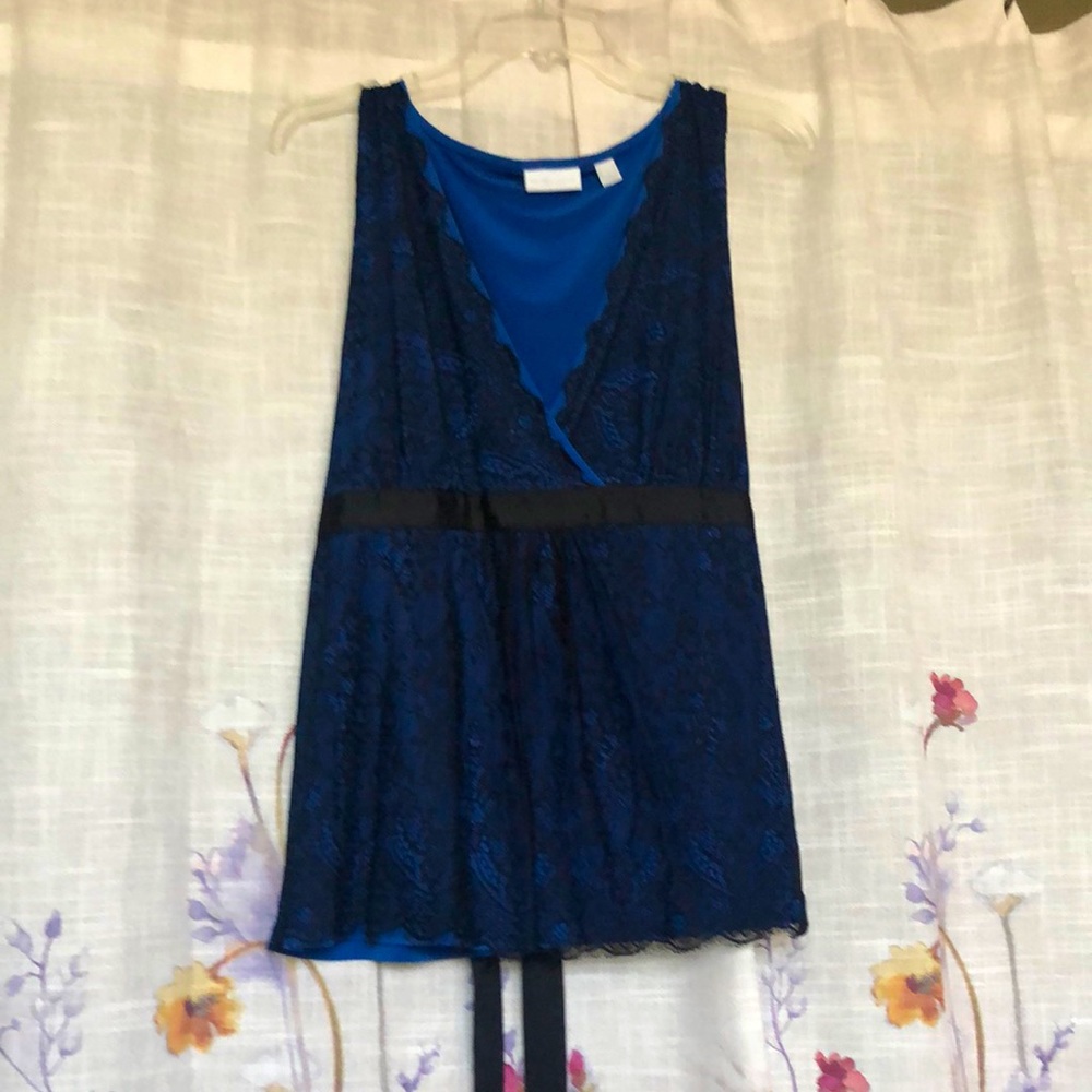 Lace short sleeve top